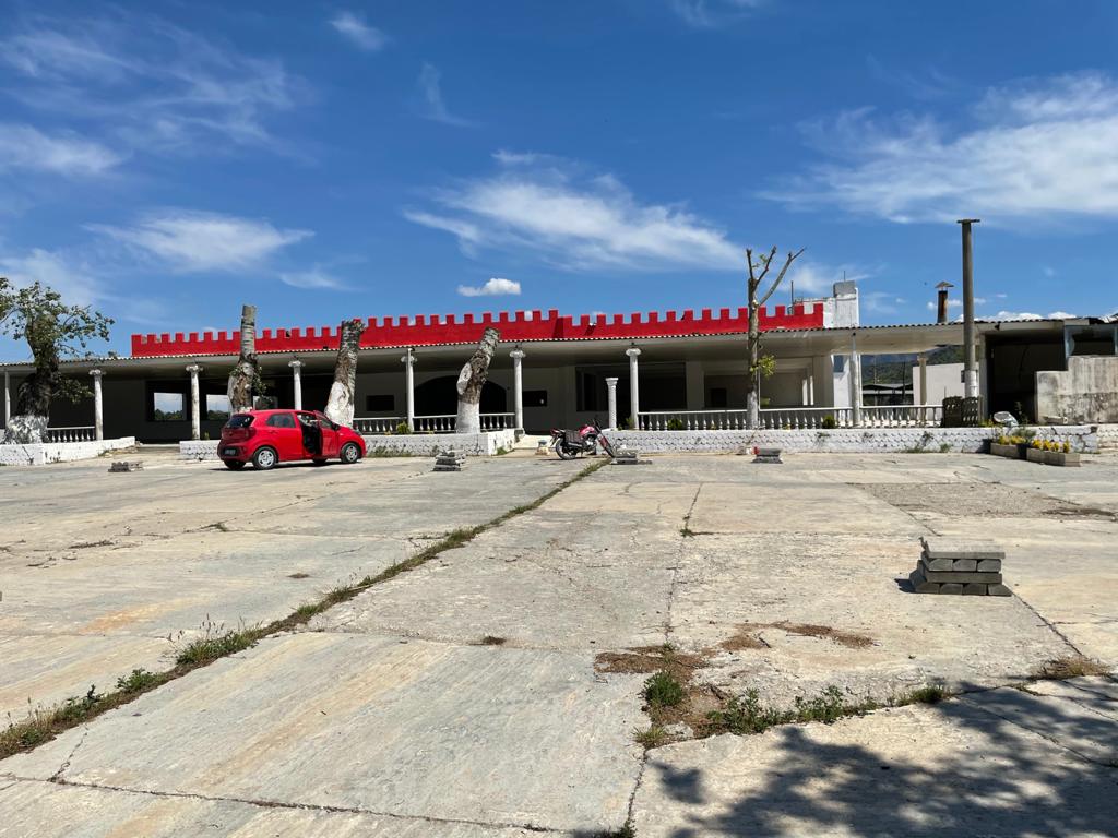 11 acresholder resort